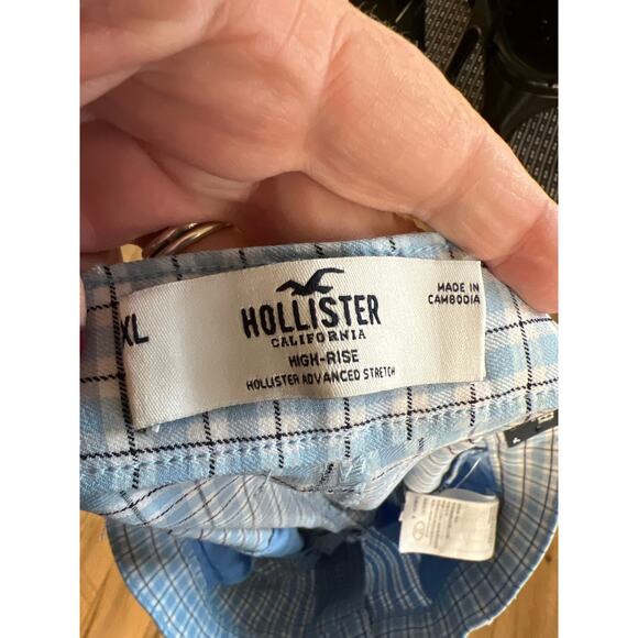 NWT Hollister size XL light blue plaid flare pants - Picture 5 of 6